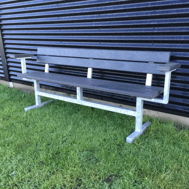 Bænk - Med ryglæn og armlæn