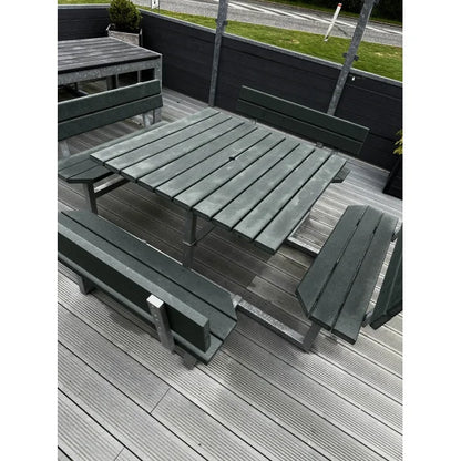 Kvadratisk bord bænkesæt med ryglæn - Vedligeholdelsesfrie genbrugsplastplanker